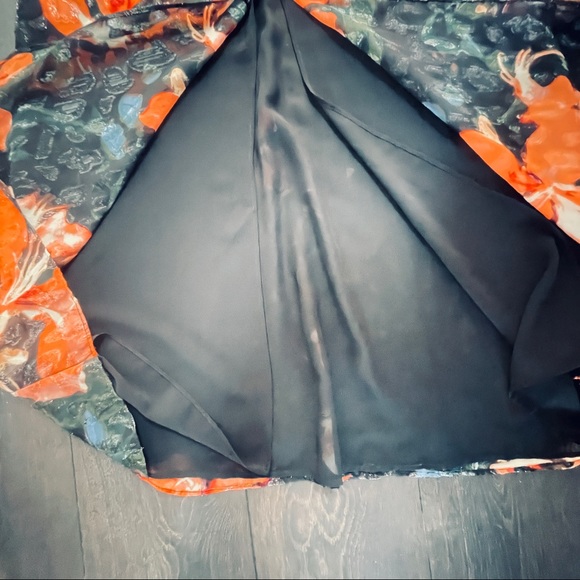 GUESS Sequin Floral Print Long Sleeve Maxi Dress - Picture 13 of 15